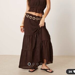 Maxi skirt in brown